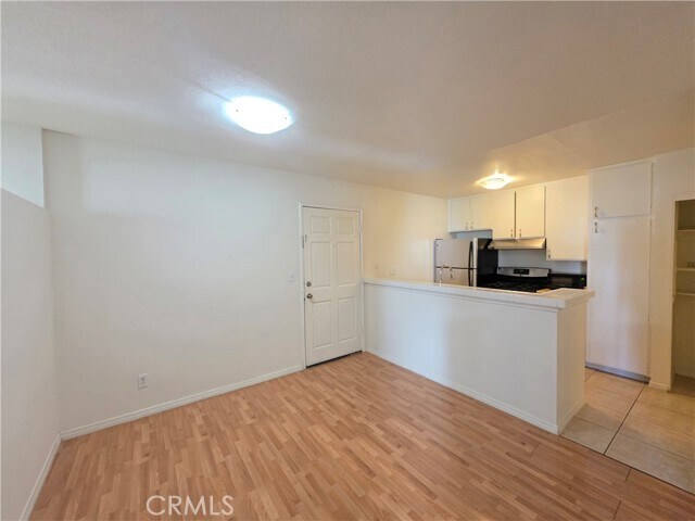 Building Photo - 18645 Hatteras St