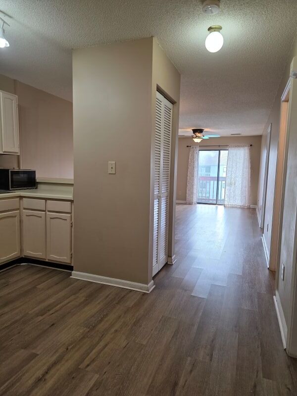 Building Photo - 7700 Porcher Dr