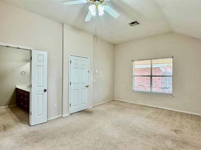Building Photo - 1300 NW 138th St