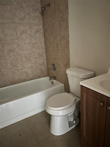 Building Photo - 1528 Coral Cut Off