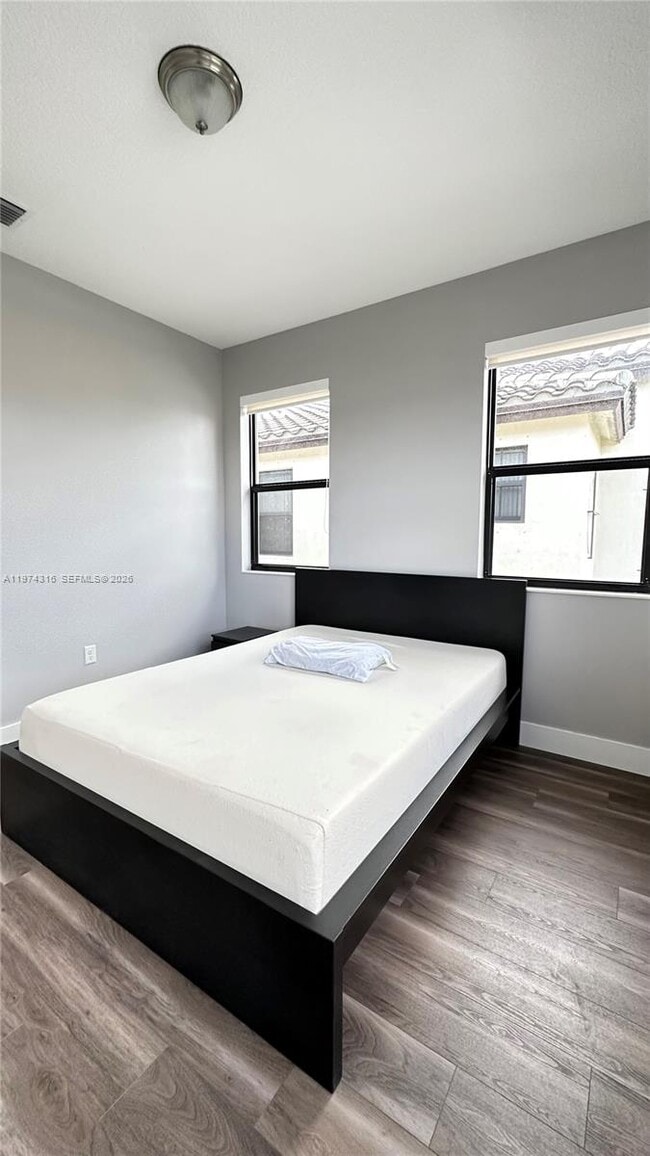 Building Photo - 3278 W 97th Terrace