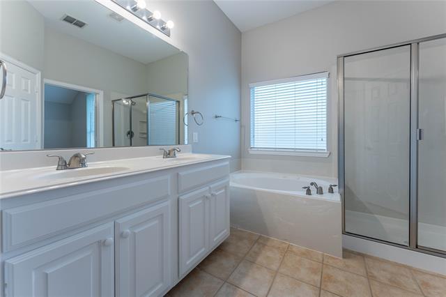 Building Photo - 4720 Daisy Leaf Dr
