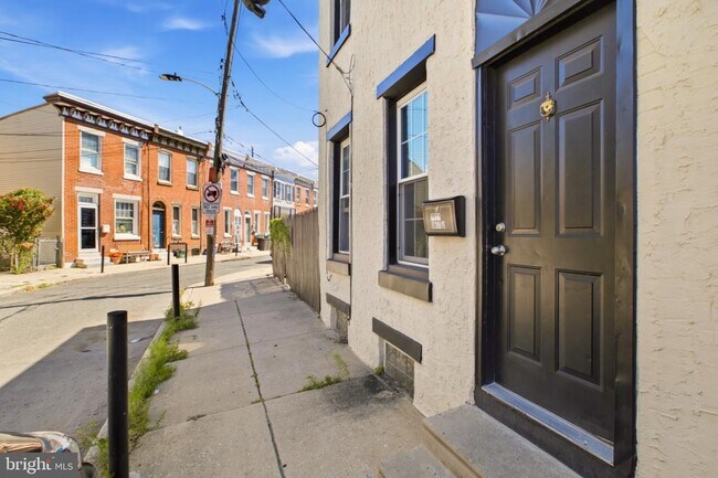 Building Photo - 1821 Memphis St