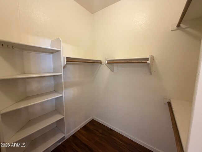 Building Photo - 998 E Mission Dr