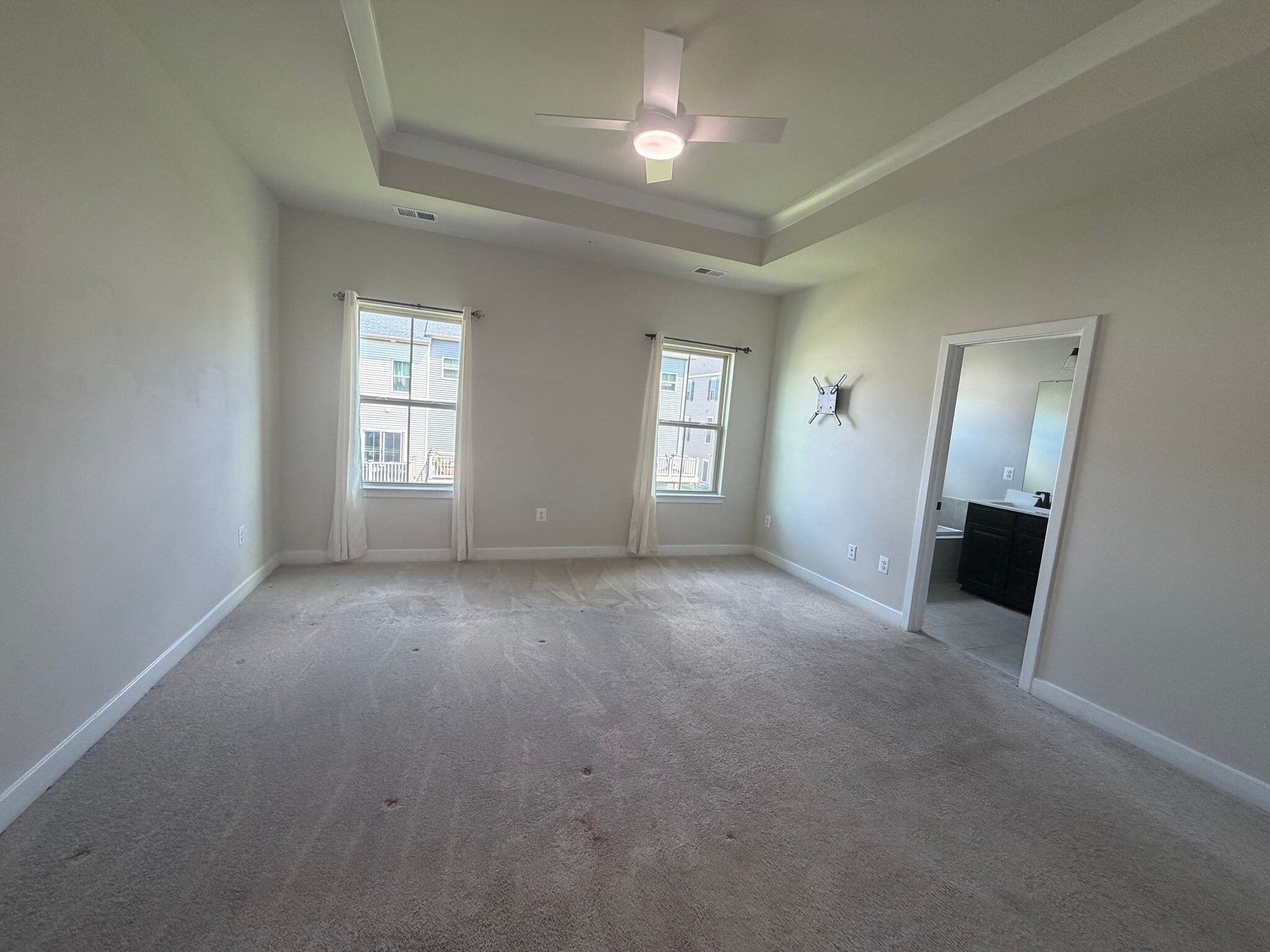 Building Photo - 6029 Goshawk St