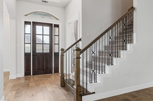 Building Photo - 1266 Huffines Blvd