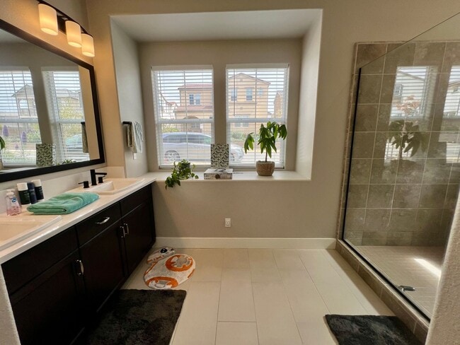 Building Photo - Lovely Single Family Home in Sea Haven -  Coming Soon!