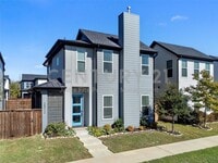 Building Photo - Beautifully Designed 3/2.5/2 Home in Fort ...