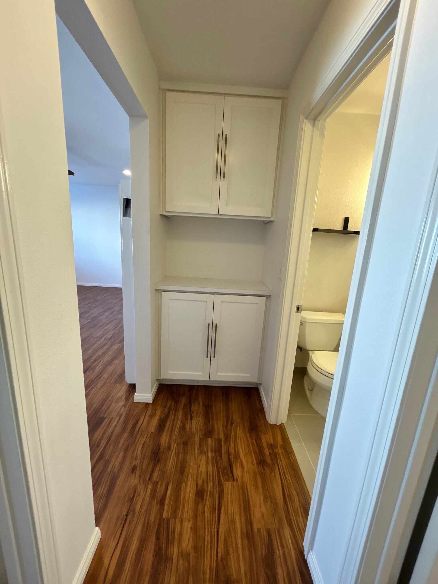 Linen Closet - 1601 Alabama St