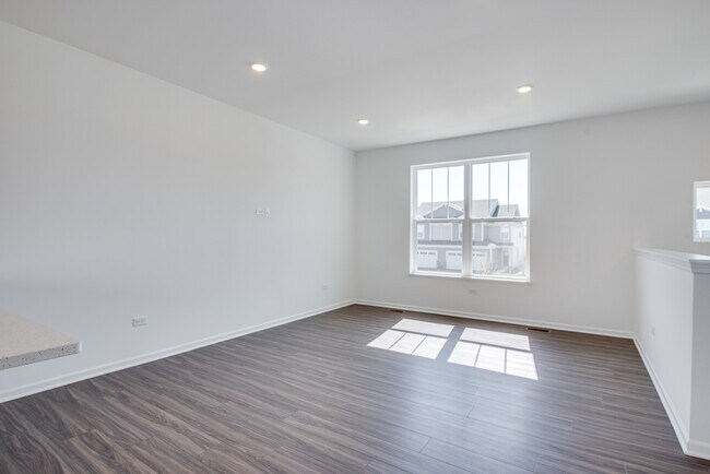 Building Photo - 25662 W Yorkshire Dr