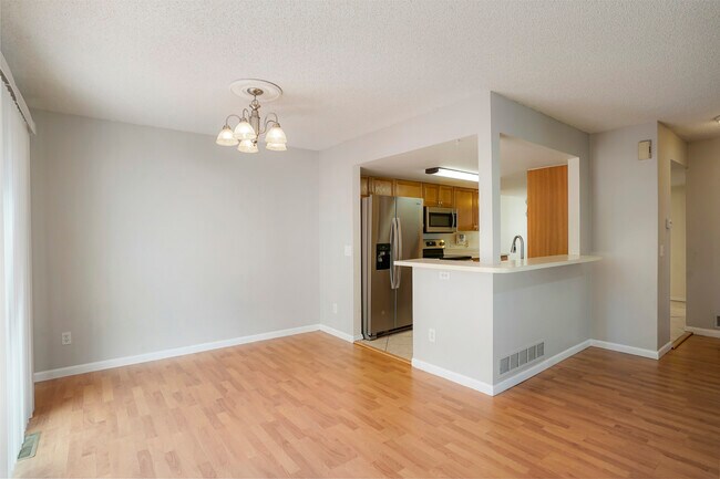 Building Photo - 11642 E Cornell Cir