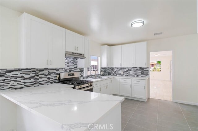 Building Photo - 818 E Windsor Rd