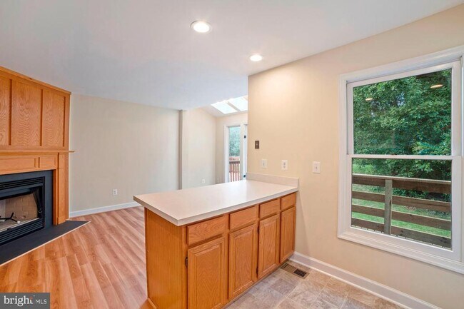 Building Photo - 6138 Joust Ln
