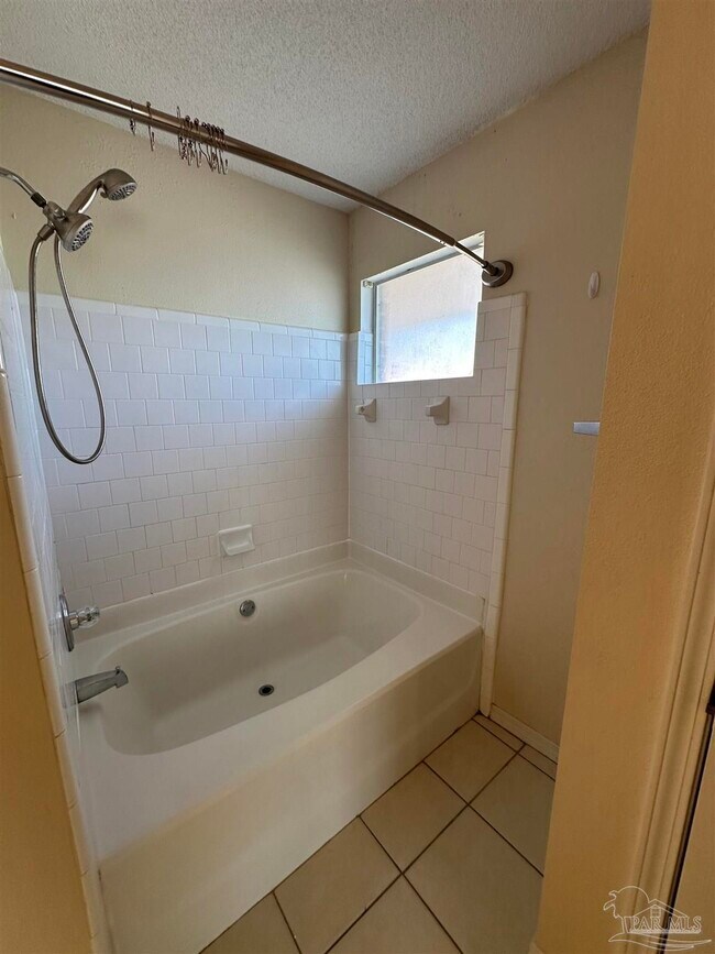 Building Photo - 3001 Flintlock Dr