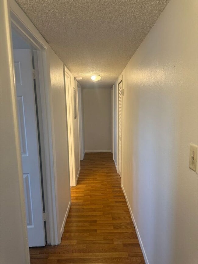 Building Photo - Spacious Condo in Las Palmas @ Sand Lake in Orlando