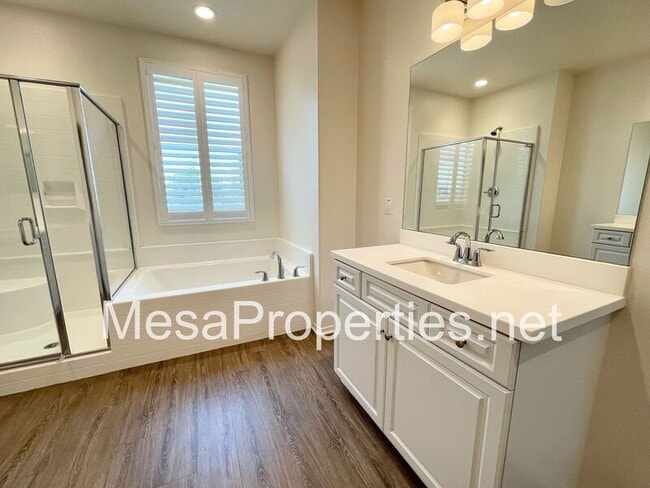 Building Photo - 3230 E Yountville Dr