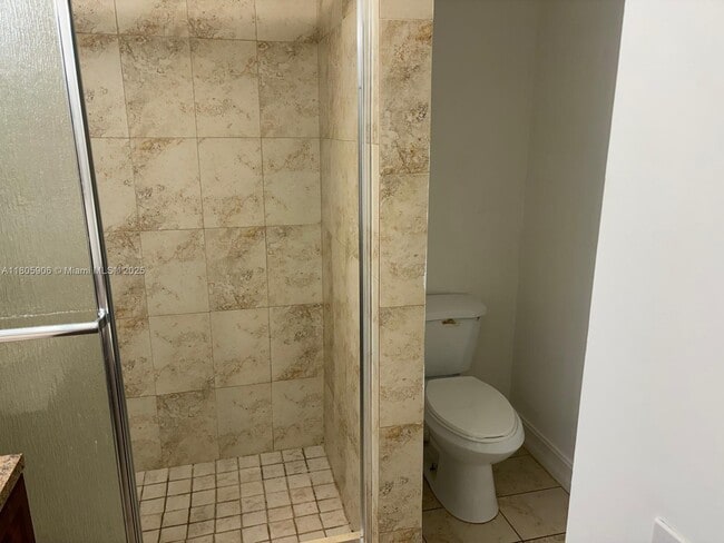 Building Photo - 620 Cypress Club Way