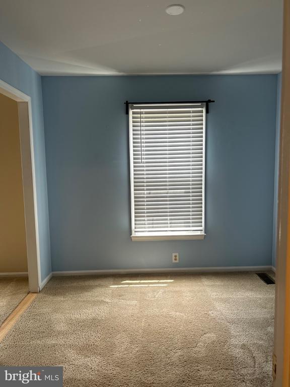 Building Photo - 12052 Stallion Ct