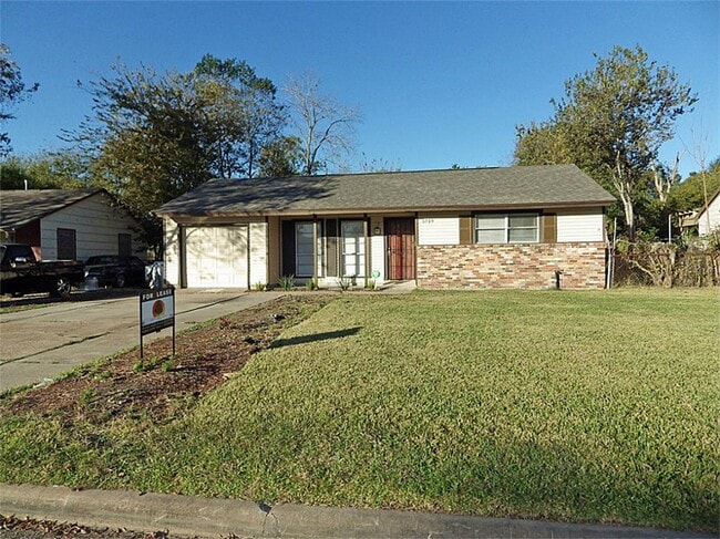 Primary Photo - 5719 Ricky St