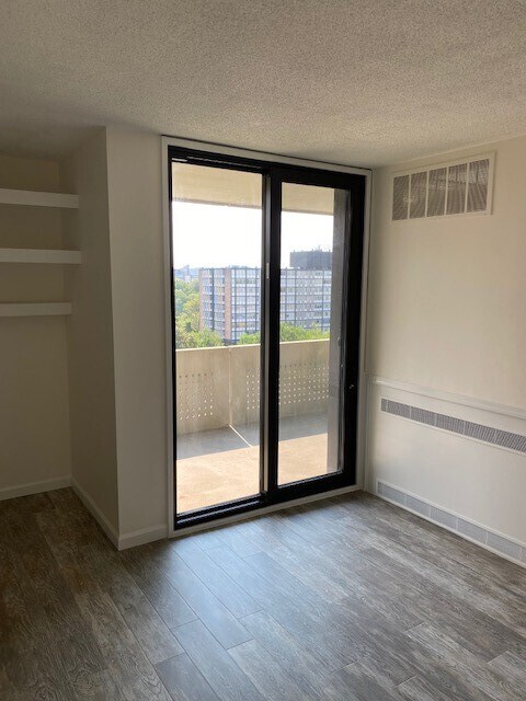 Balcony - 1250 4th St SW
