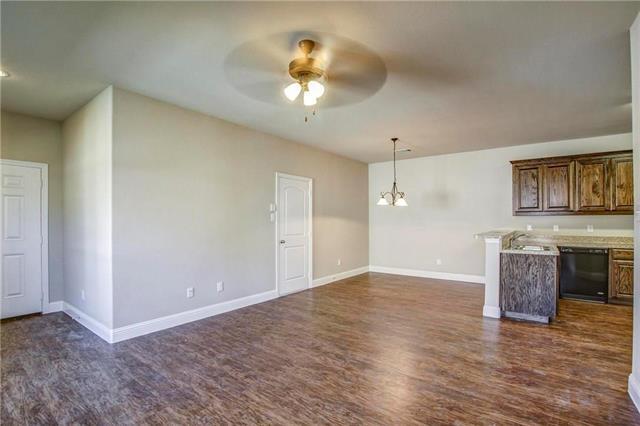 Building Photo - 425 Canvas Ct