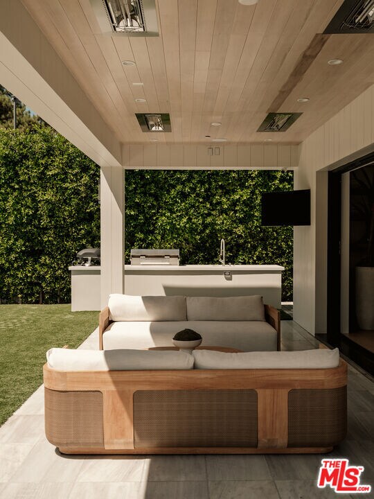 Building Photo - 17228 Otsego St