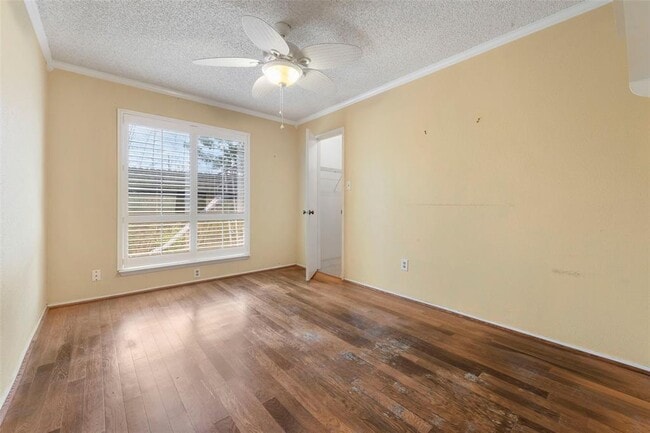 Building Photo - 14947 Heritage Wood Dr