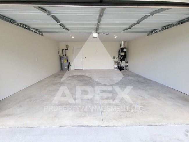Building Photo - Beautiful  4 Bd 2.5 Ba Single Family home in Powell!