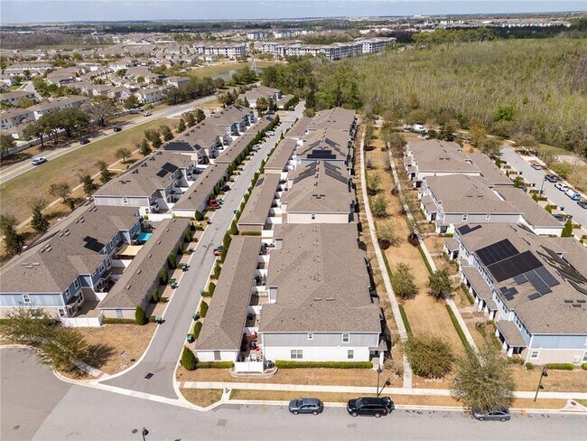 Building Photo - 11187 Hanlon Ter Aly