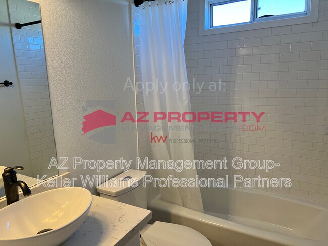 Building Photo - 7732 W Ocotillo Rd