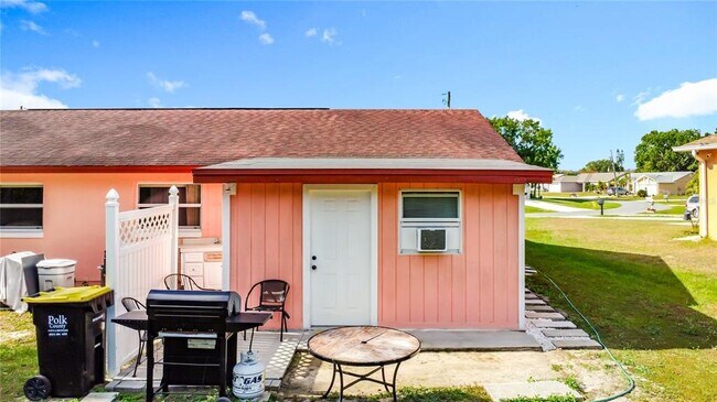 Primary Photo - 739 Dromedary Dr