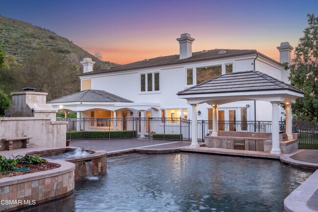 Building Photo - 25301 Prado De Los Arboles