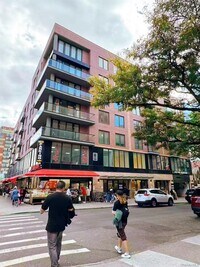 Building Photo - 42-78-78 Main St