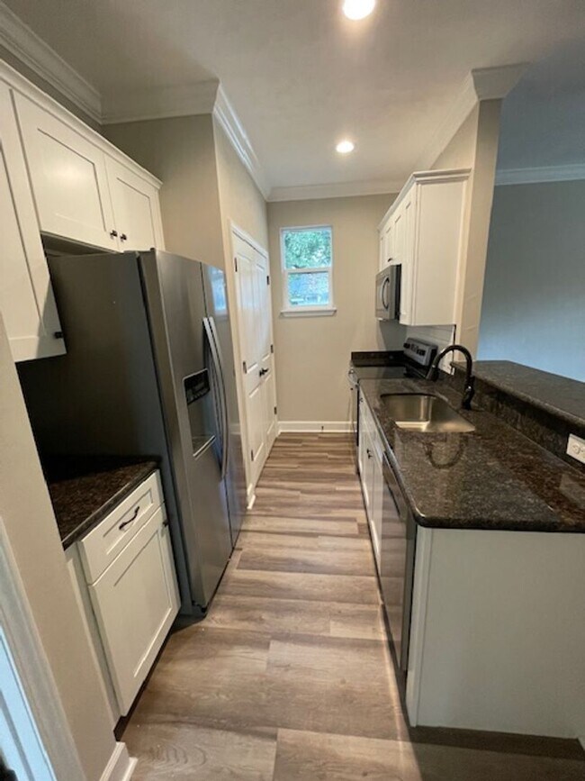 Building Photo - New Construction - Beautiful 2 Bedroom, 2 ...