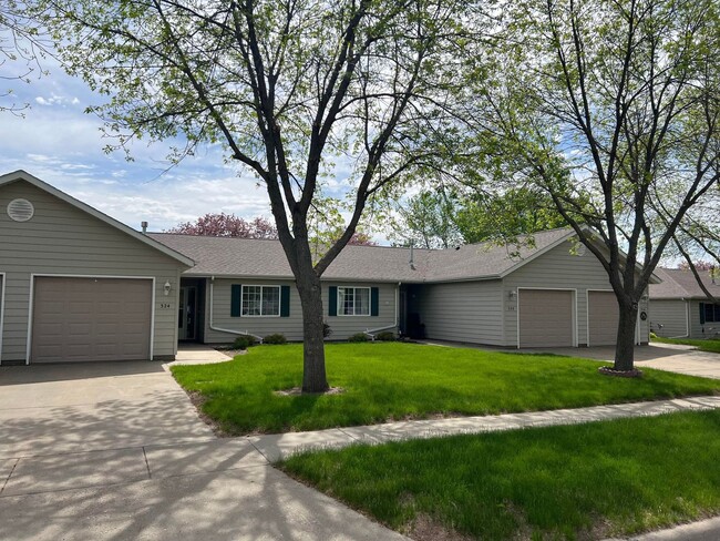 Primary Photo - Prairie Mill Townhomes