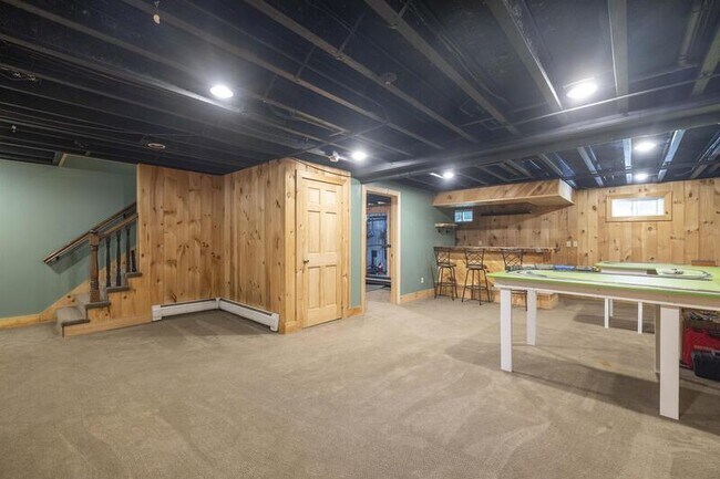 Building Photo - 398 Sam Allen Rd