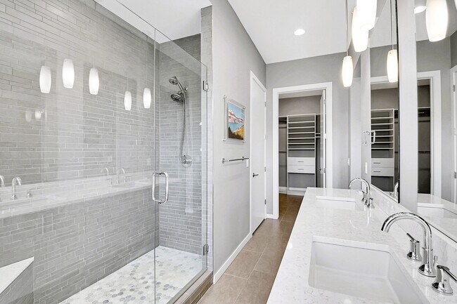 Building Photo - 28424 Tepees Way