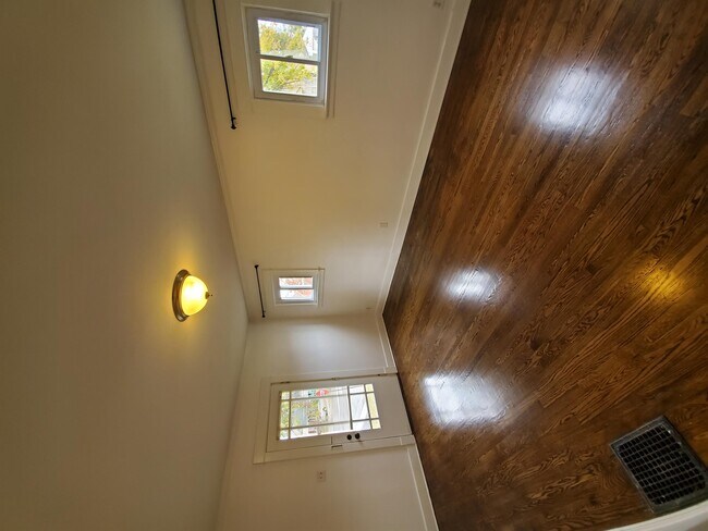 Building Photo - 4501 S 1st St