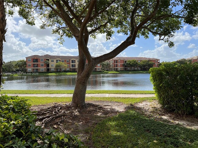 Building Photo - 4600 SW 160th Ave