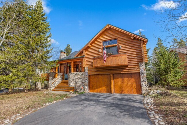 Building Photo - New to the market!  Log home in Frisco!  L...