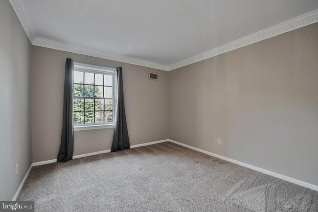 Building Photo - 10917 Wickshire Way