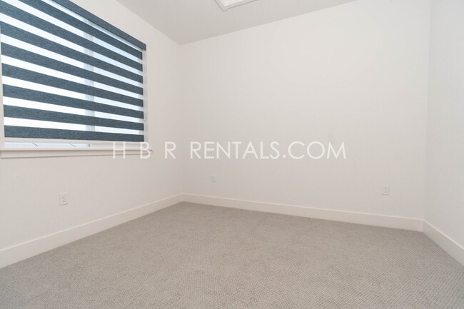 Building Photo - Modern Comfort Meets Private Living, Brand-New ADU Retreat in Mountain House