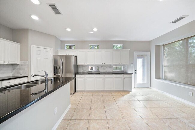 Building Photo - 151 E Greenhill Terrace Pl