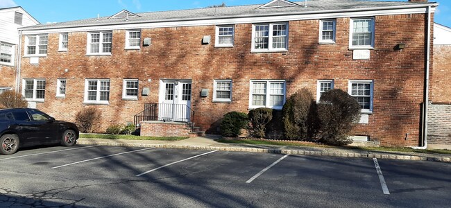 Building Photo - 147 Ridge Rd
