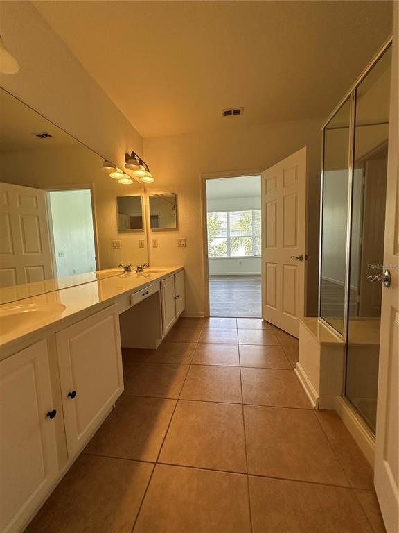 Building Photo - 412 Hilgard Cove