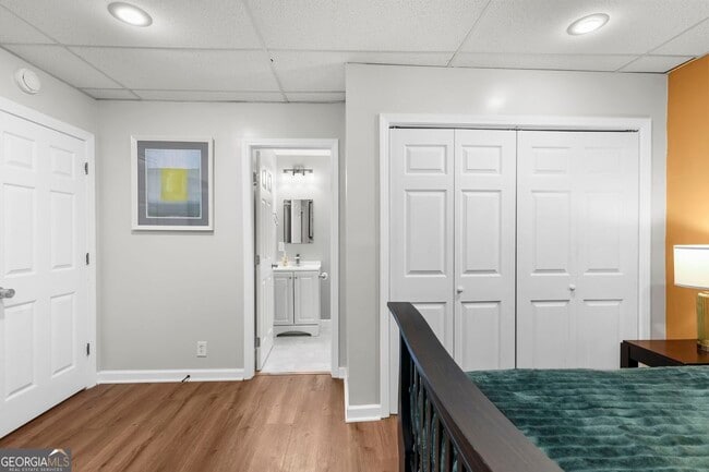 Building Photo - 460 Peyton Rd SW