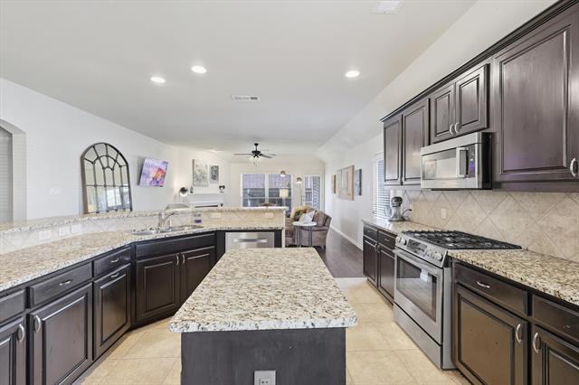 Building Photo - 8633 Running River Ln