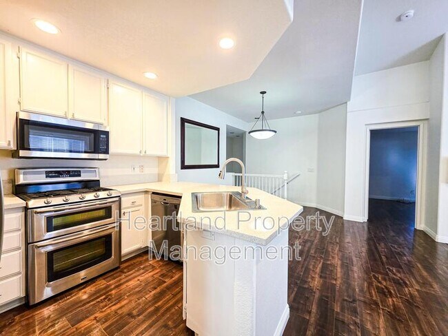 Building Photo - 11847 Spruce Run Dr