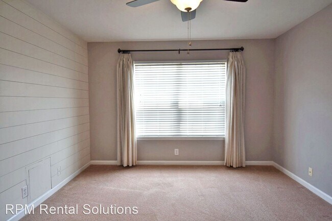 Building Photo - 2 br, 2.5 bath House - 3106 George Buchanan