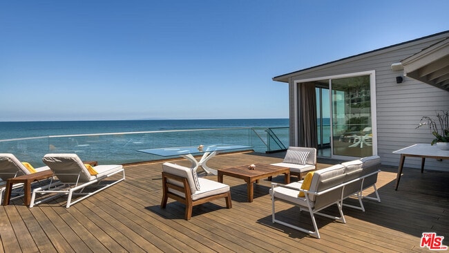 Building Photo - 26706 Latigo Shore Dr
